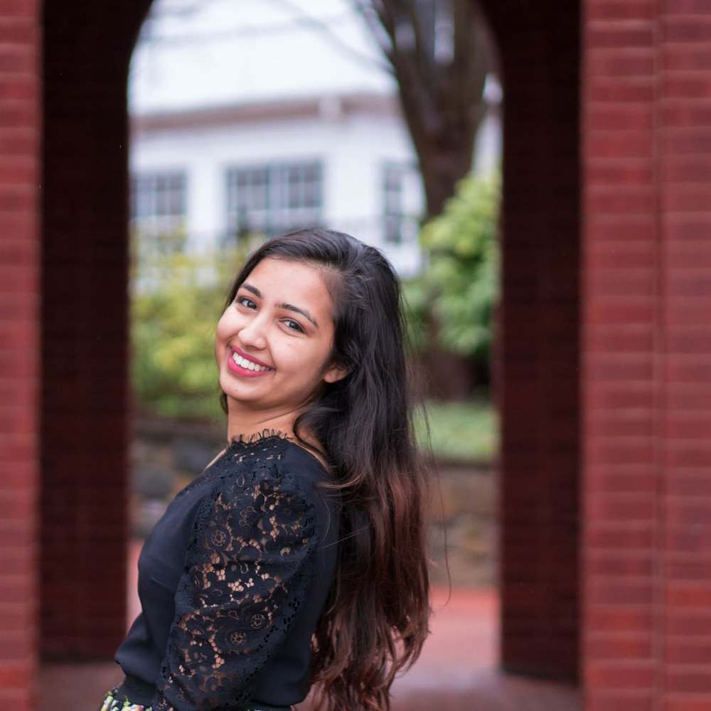 Meet your Posher, Preeya